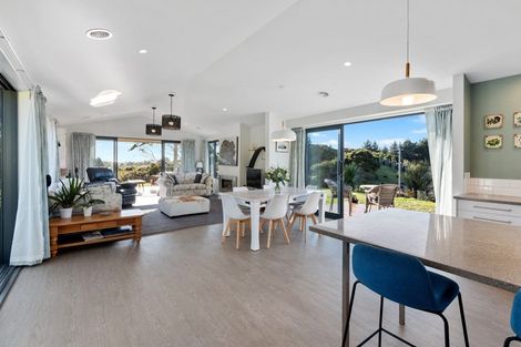 Photo of property in 48 Ferndale Drive, Waikanae, 5036