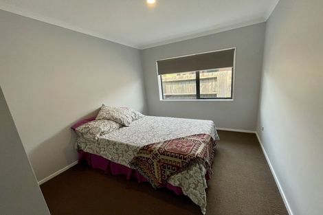 Photo of property in 30 Kestrel Avenue, Welcome Bay, Tauranga, 3112