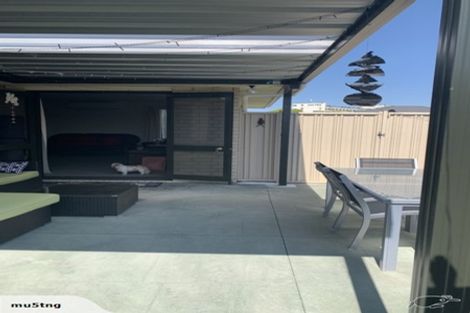 Photo of property in 205 Frimley Oaks, Frimley, Hastings, 4120