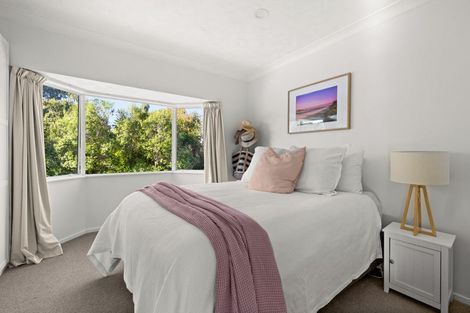 Photo of property in 31 Busby Hill, Havelock North, 4130