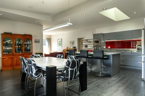 Photo of property in 21 Glentui Place, Waikawa, Picton, 7220