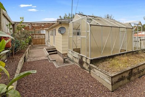 Photo of property in 1/111 Tirimoana Road, Te Atatu South, Auckland, 0602