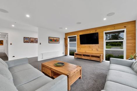 Photo of property in 1253 Upland Road, Egmont Village, Inglewood, 4386