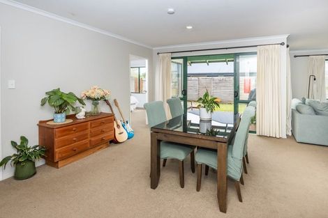 Photo of property in 7 Grasmere Court, Huntington, Hamilton, 3210