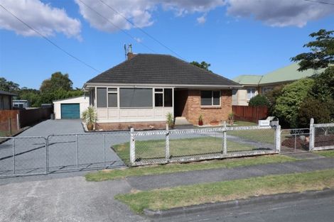 Photo of property in 114 Hakanoa Street, Huntly, 3700