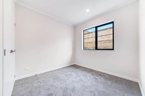 Photo of property in 16 Viv Green Place, Pokeno, 2402