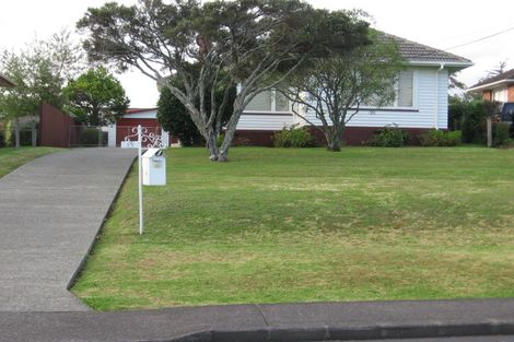 Photo of property in 13 Toru Street, Te Atatu Peninsula, Auckland, 0610