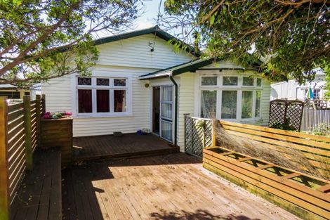 Photo of property in 7 Greenfield Street, Hector, 7822