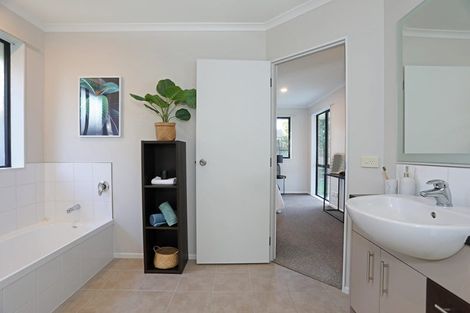 Photo of property in 53d Port Street West, Feilding, 4702