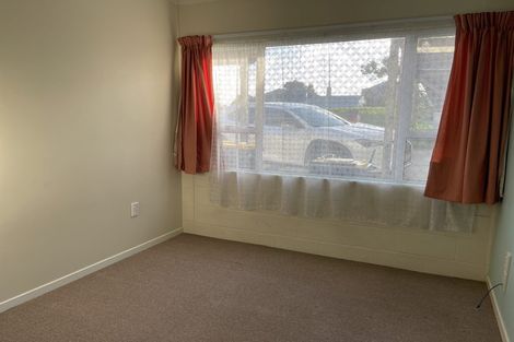 Photo of property in 377 East Coast Road, Mairangi Bay, Auckland, 0630