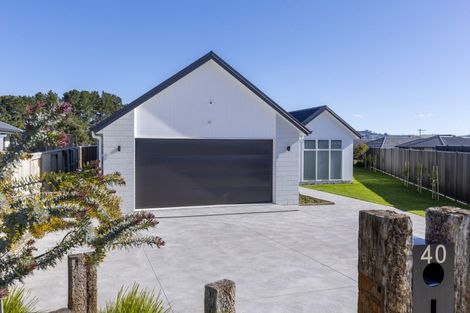 Photo of property in 40 Maru Terrace, Wharewaka, Taupo, 3330