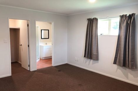 Photo of property in 36 Liddesdale Place, Papakura, 2110