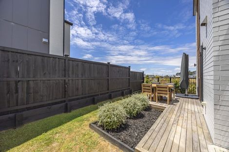 Photo of property in 72 Podgora Avenue, Huapai, Kumeu, 0810