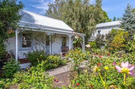 Photo of property in 127 Main Street, Greytown, 5712