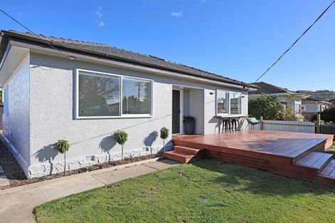Photo of property in 15 Balmoral Street, Oamaru North, Oamaru, 9400