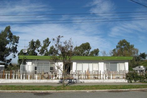Photo of property in 5 Cambridge Street, Kensington, Timaru, 7910