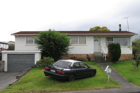 Photo of property in 4 Blue Way, Glendene, Auckland, 0602