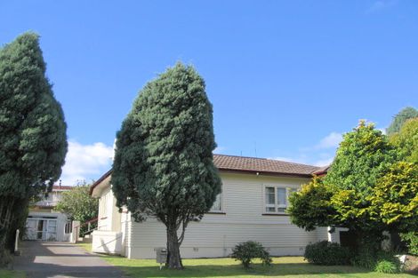 Photo of property in 71 Pitau Road, Mount Maunganui, 3116