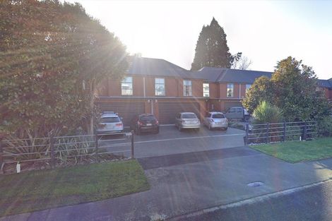 Photo of property in 5 Athol Terrace, Upper Riccarton, Christchurch, 8041