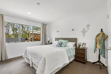 Photo of property in 122 Dalton Drive, Papamoa Beach, Papamoa, 3118