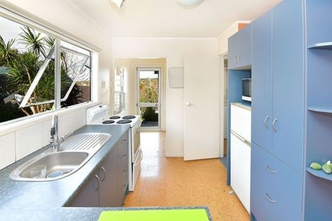 Photo of property in 3 Red Beach Road, Red Beach, 0932