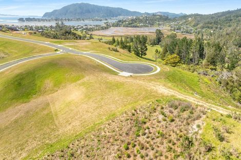 Photo of property in 50 Azimuth Road, Tairua, 3508