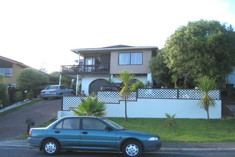 Photo of property in 100 Alton Avenue, Hillcrest, Auckland, 0627