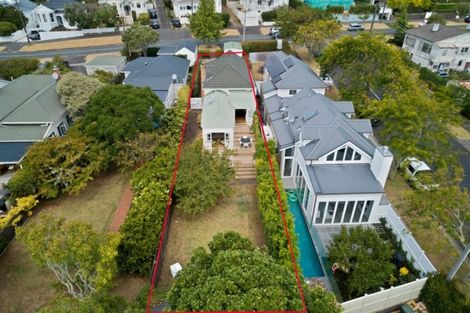 Photo of property in 67 Albert Road, Devonport, Auckland, 0624