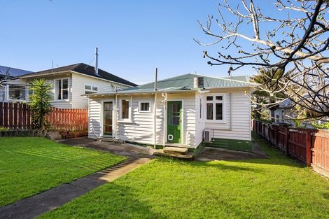 Photo of property in 34 Hohiria Road, Hataitai, Wellington, 6021