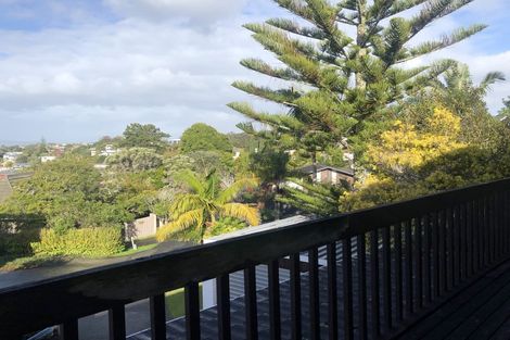 Photo of property in 51 Wyoming Avenue, Murrays Bay, Auckland, 0630