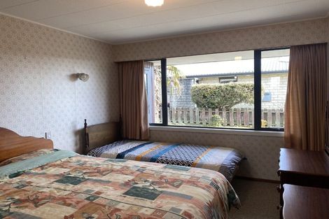 Photo of property in 124 Great North Road, Winton, 9720