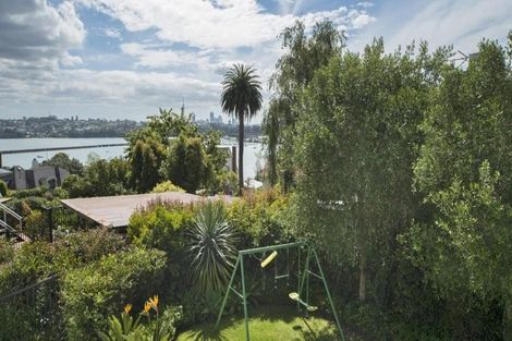 Photo of property in 31 Ngaiwi Street, Orakei, Auckland, 1071