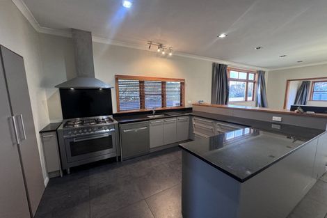 Photo of property in 205 South Street, Feilding, 4702