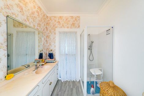 Photo of property in 5 Fairview Avenue, Feilding, 4702