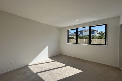 Photo of property in 5/11 Rengarenga Rise, Fairview Heights, Auckland, 0632