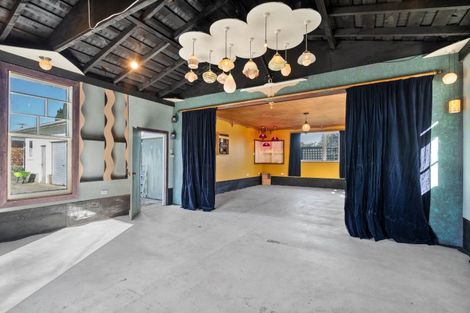 Photo of property in 300 High Street South, Carterton, 5713