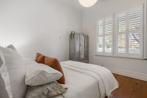 Photo of property in 12 Wynyard Road, Mount Eden, Auckland, 1024