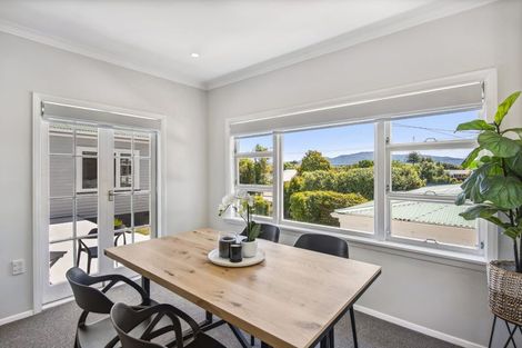 Photo of property in 16 Francis Road, Paraparaumu Beach, Paraparaumu, 5032