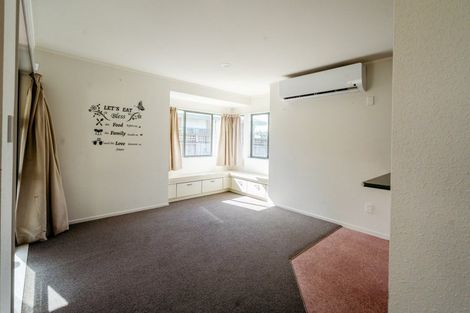 Photo of property in 7 Edgewater Grove, Whakatane, 3120