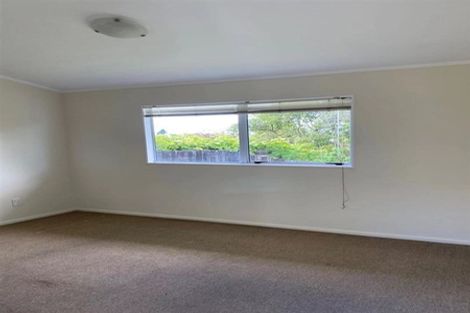 Photo of property in 1/41 Hobsonville Road, West Harbour, Auckland, 0618