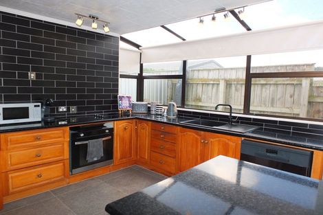 Photo of property in 12 Low Avenue, Foxton Beach, Foxton, 4815