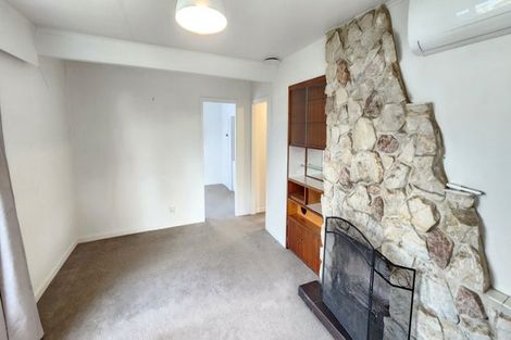 Photo of property in 32 Davies Road, Hurdon, New Plymouth, 4310