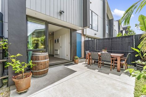 Photo of property in 10 Walter Merton Road, Hobsonville, Auckland, 0616