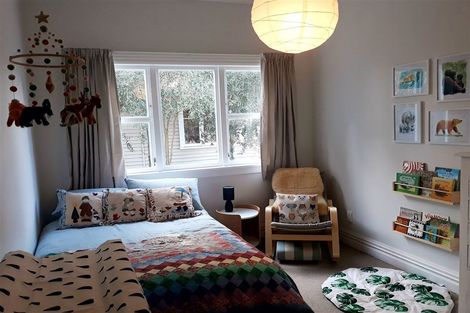 Photo of property in 29 Cologne Street, Martinborough, 5711