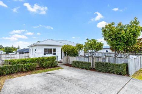 Photo of property in 797a Te Atatu Road, Te Atatu Peninsula, Auckland, 0610