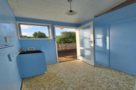 Photo of property in 46a Belt Road, Moturoa, New Plymouth, 4310