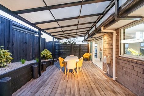 Photo of property in 18 Steamer Road, Silverdale, 0932