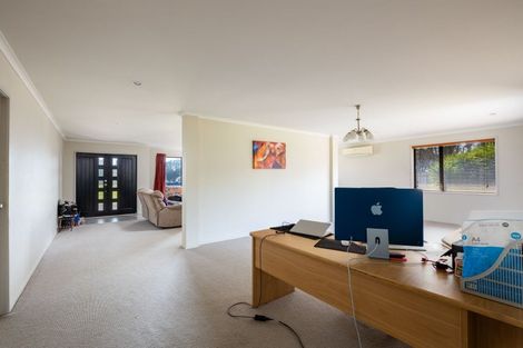 Photo of property in 25c Dolphin Parade, Bell Block, New Plymouth, 4312