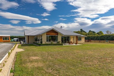 Photo of property in 1378 Poyntzs Road, West Eyreton, Rangiora, 7475