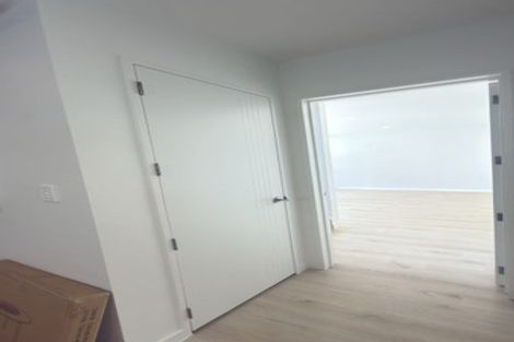 Photo of property in 9d Mander Place, Bucklands Beach, Auckland, 2012